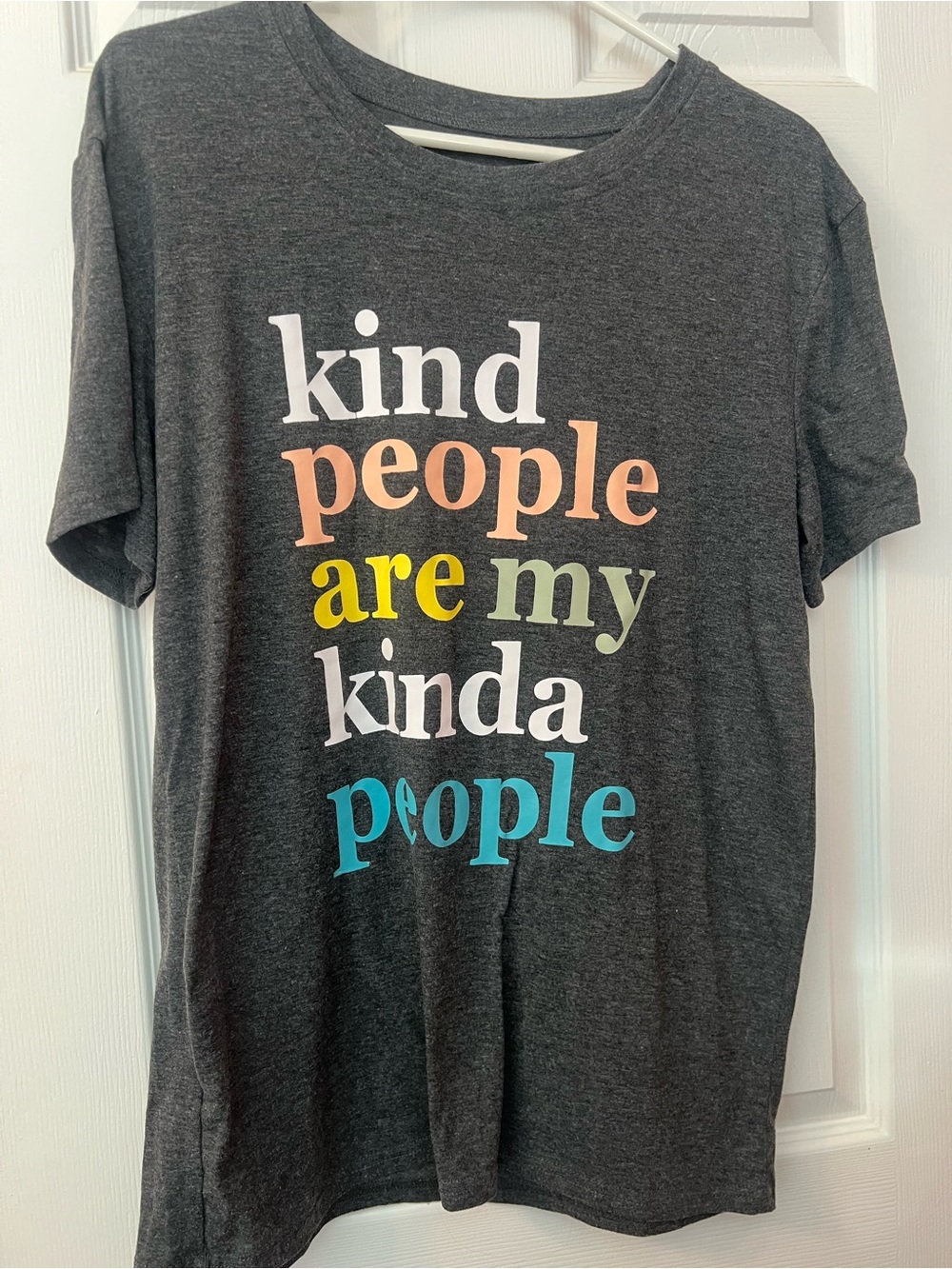 Women’s Charcoal 'Kind People Are My Kinda People' Graphic Tee